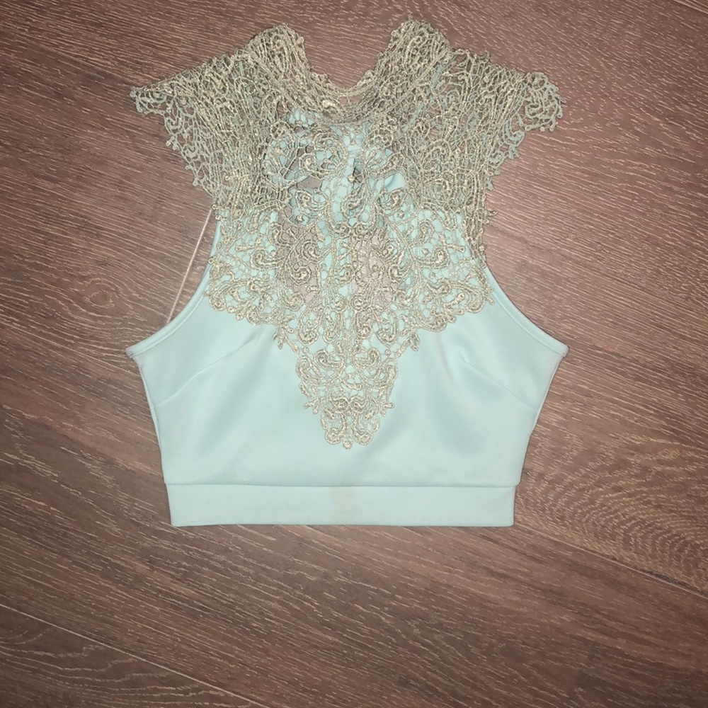 Beautiful crop top